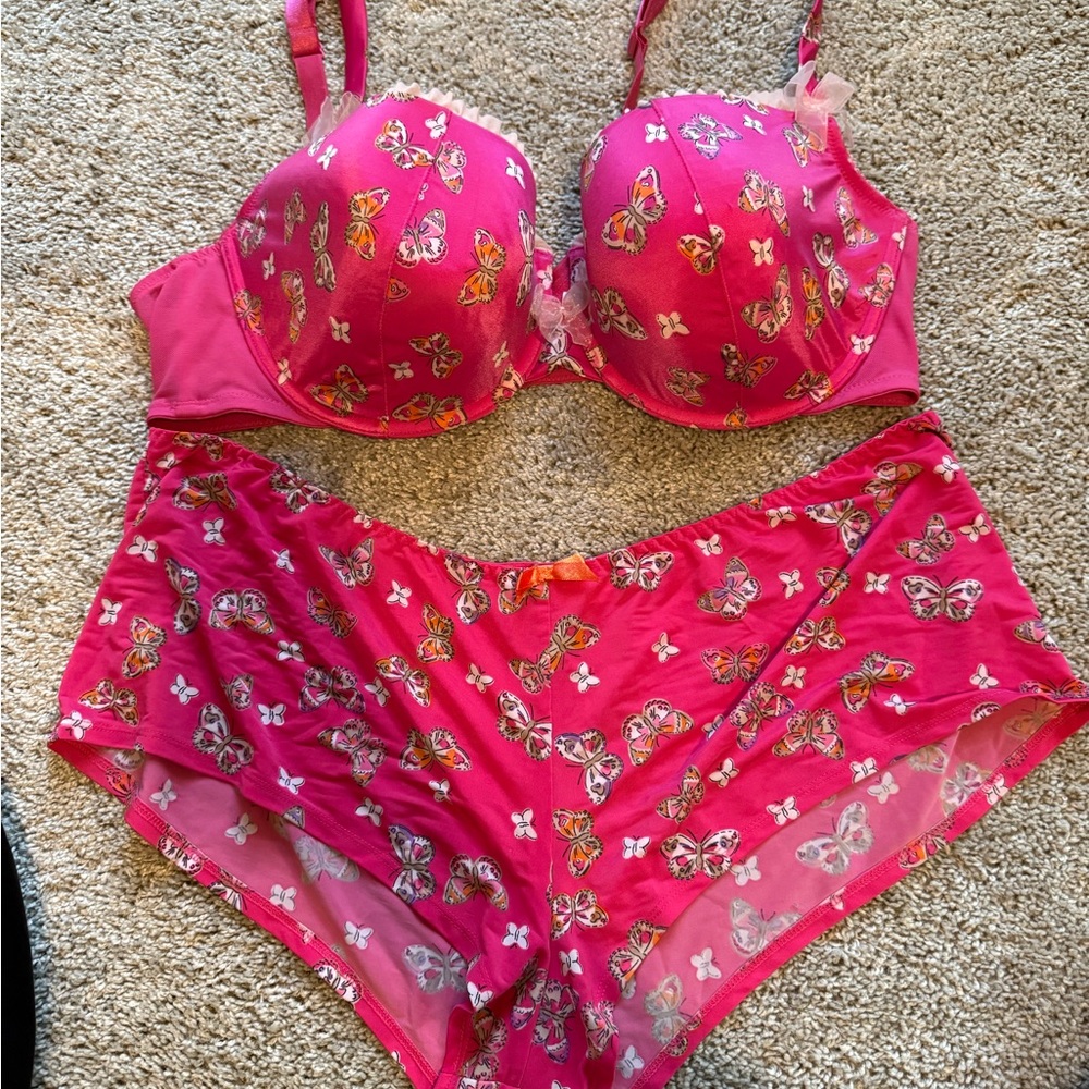 Cacique Pink Butterfly Print Bra Set